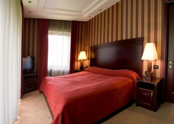 Hotel Dilijan Resort Bilik gambar